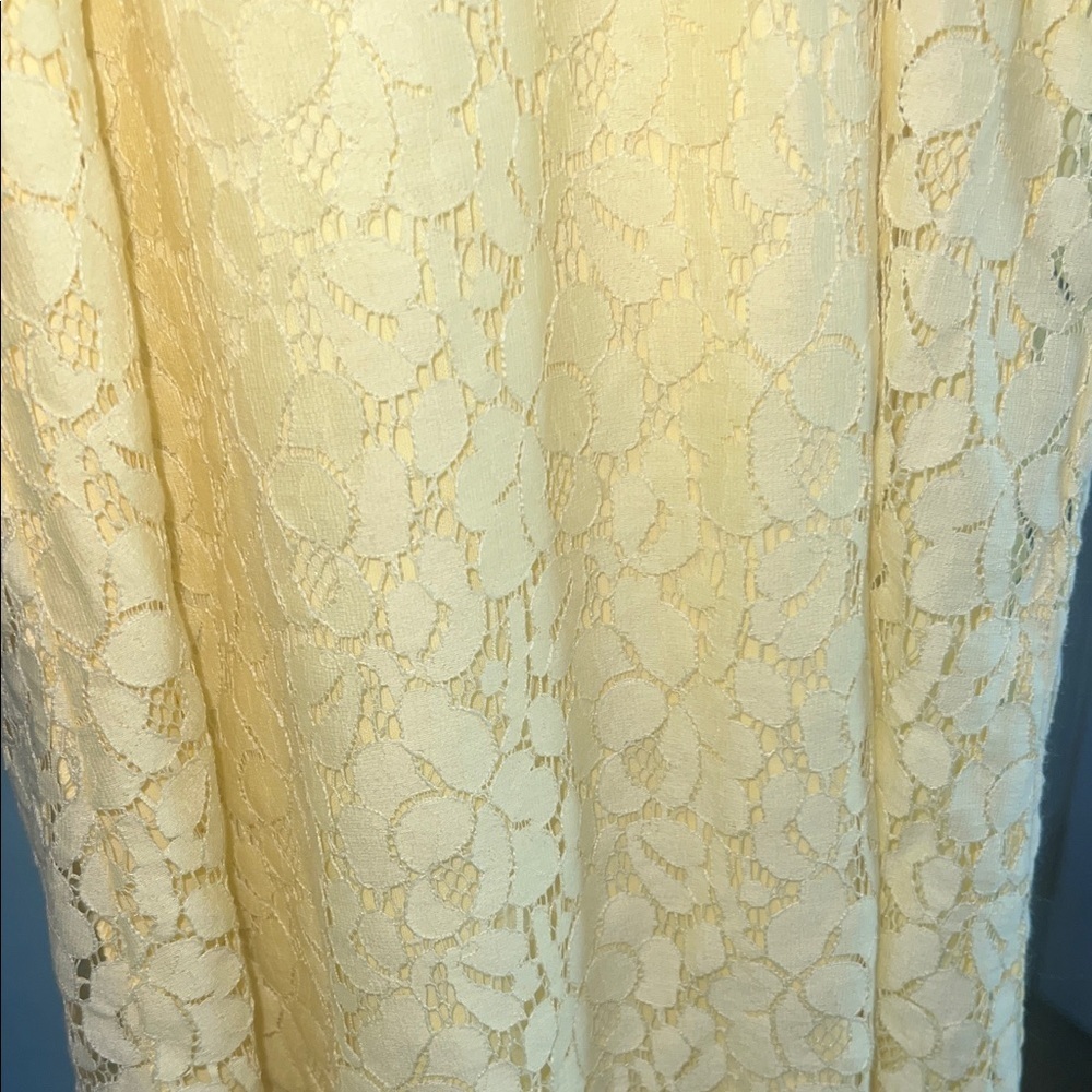 Candie's Light Yellow Lace Dress - Picture 10 of 10
